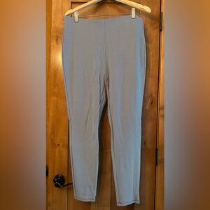 Chicos, black and white leggings style pants with elastic waist size 2 or large